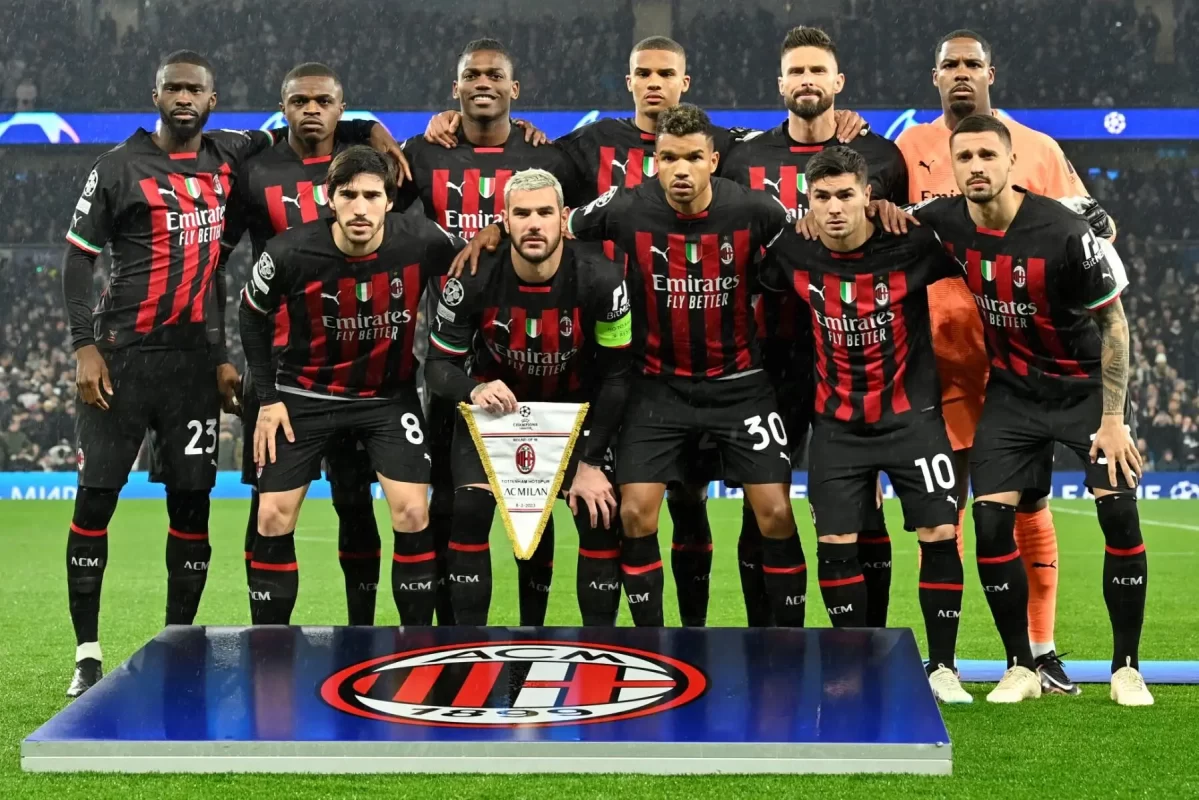 Áo câu lạc bộ AC Milan 23/24