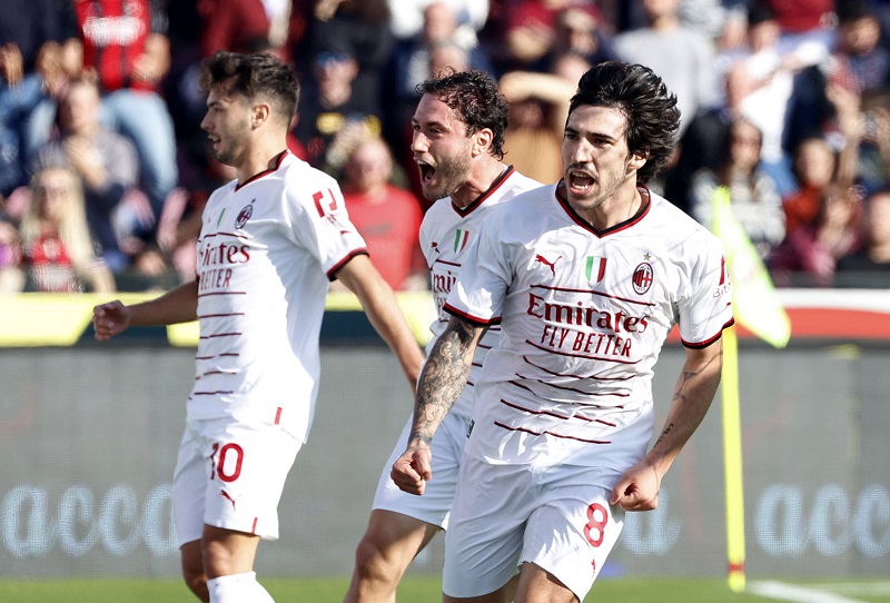 Áo câu lạc bộ AC Milan 23/24 sân khách